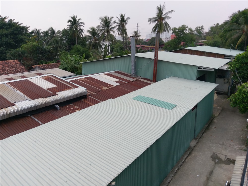 Bí thư Thành ủy TP.Hồ Chí Minh Nguyễn Thiện Nhân cho rằng ông Lê Hữu Thành cần tự xác định xem có đủ điều kiện tiếp tục làm phó chủ tịch HĐND quận nữa không và rất có thể sẽ “phải sắp xếp lại“.