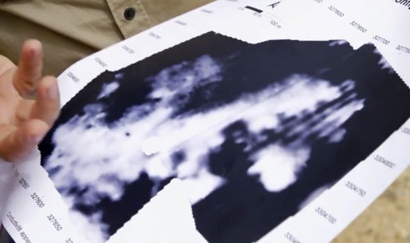 Hình ảnh scan toàn khu vực cho thấy dấu hiệu của những kim tự tháp ở dưới sa mạc. Ảnh: Channel 5