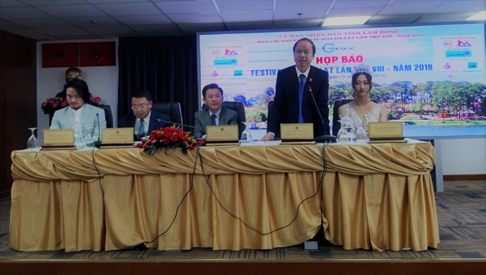 Đại diện chính quyền tỉnh Lâm Đồng giới thiệu về Festival Hoa Đà Lạt 2019 Đại diện chính quyền tỉnh Lâm Đồng giới thiệu về Festival Hoa Đà Lạt 2019