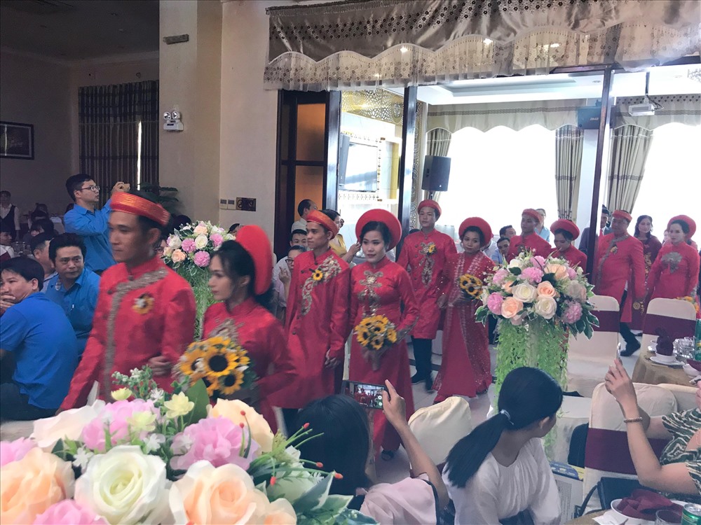 Lê cưới tập thể Đoàn viên do LĐLĐ thành phố Đà Nẵng tổ chức đã bước qua kỳ thứ 4. Ảnh: H.V.M