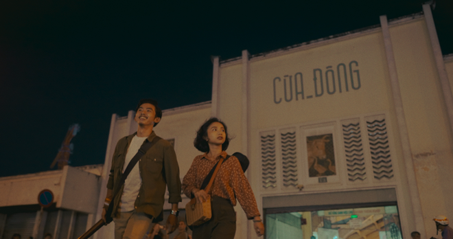 “Trời sáng rồi, ta ngủ đi thôi” là câu chuyện tình một đêm không hàm chứa tình dục giữa hai người trẻ tuổi tình cờ va vào nhau trên đất Sài Gòn. Ảnh: NSX.