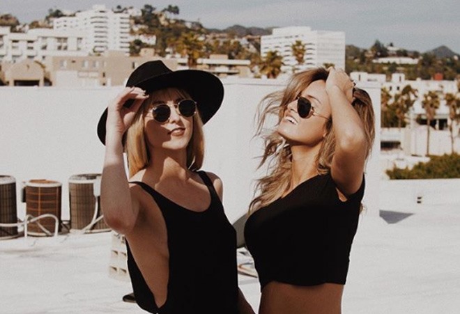 Có tới hơn 3 triệu người theo dõi Instgram của hai cô gái người mẫu.