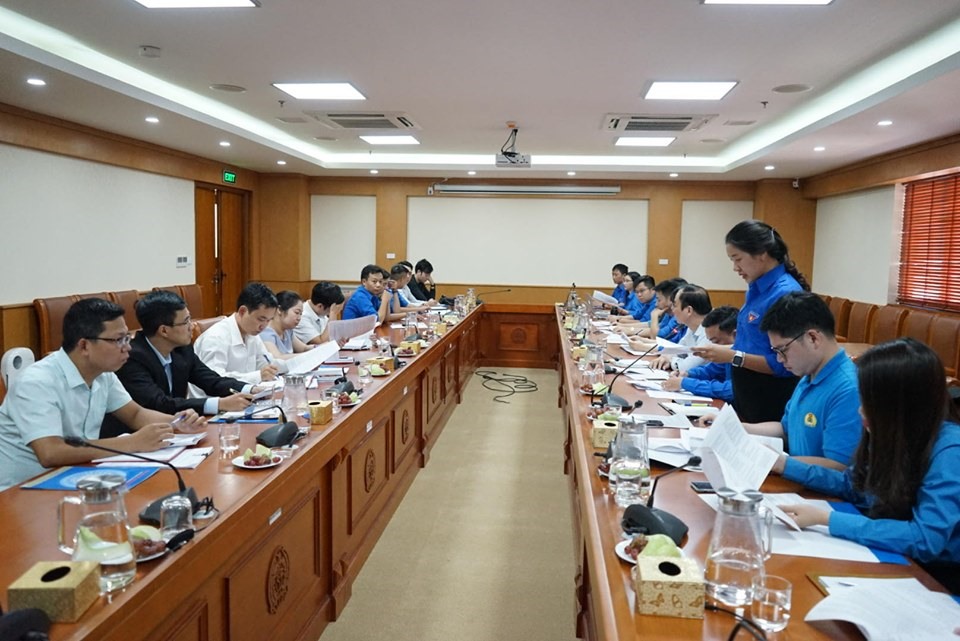 Đồng chí Vân Lam