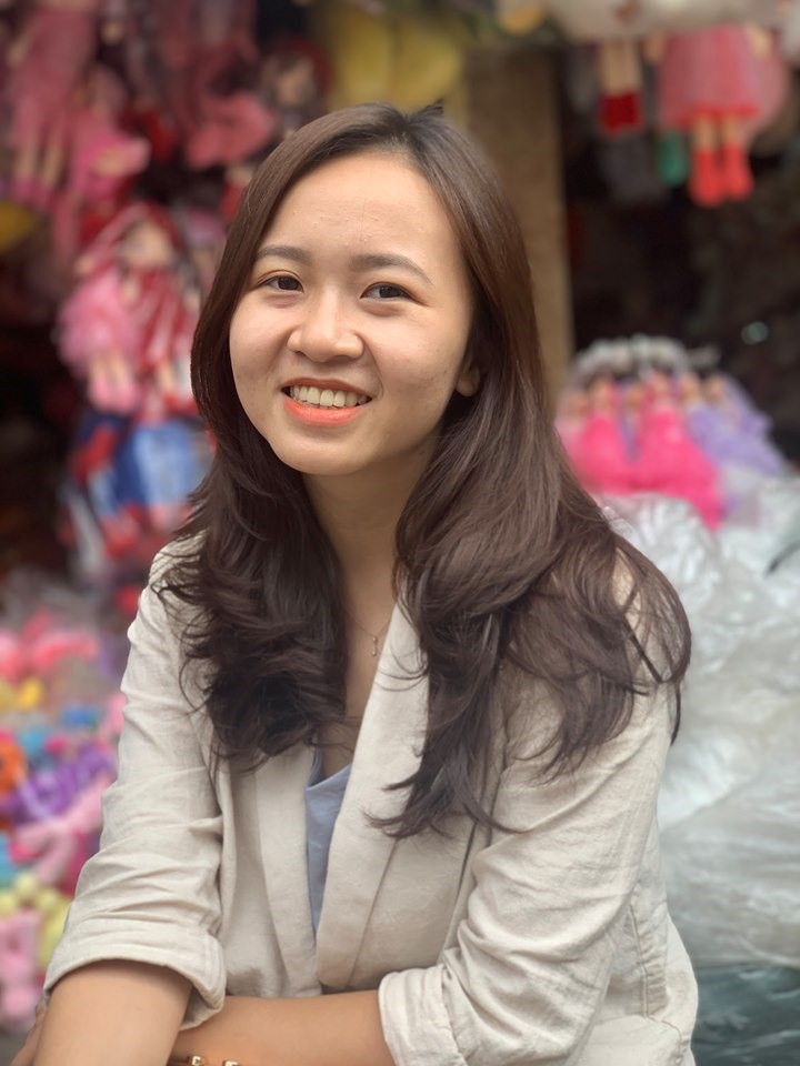 Chị Thủy Tiên.