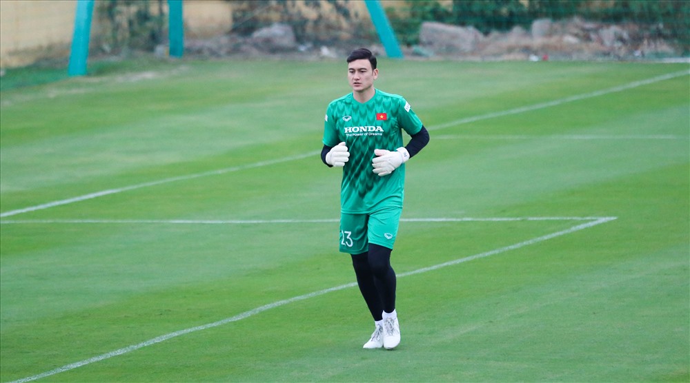 Văn Lâm là cầu thủ góp công lớn giúp câu lạc bộ Muangthong United đứng thứ 5 tại Thái League mùa giải 2019. Ảnh: ĐÔNG ĐÔNG