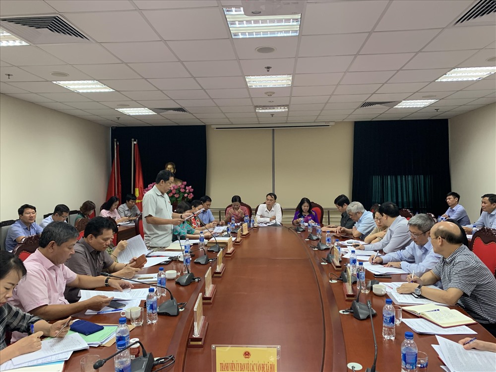 Quang cảnh phiên họp. Ảnh: Thành Trung