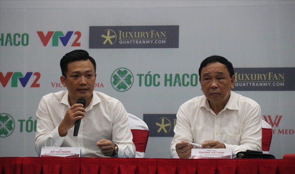 Ông Đỗ Văn Thắng trả lời câu hỏi của phóng viên. Ảnh: Nguyễn Hồng.