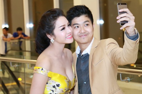 Vợ chồng ca sĩ Nhật Kim Anh