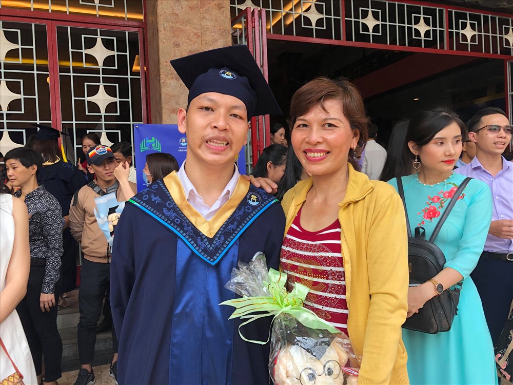 Niềm vui của bà Ngọc