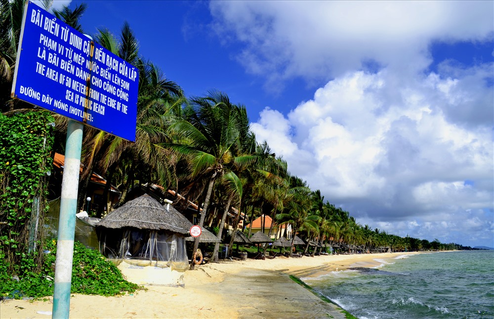 Biển thông báo. Ảnh: TM