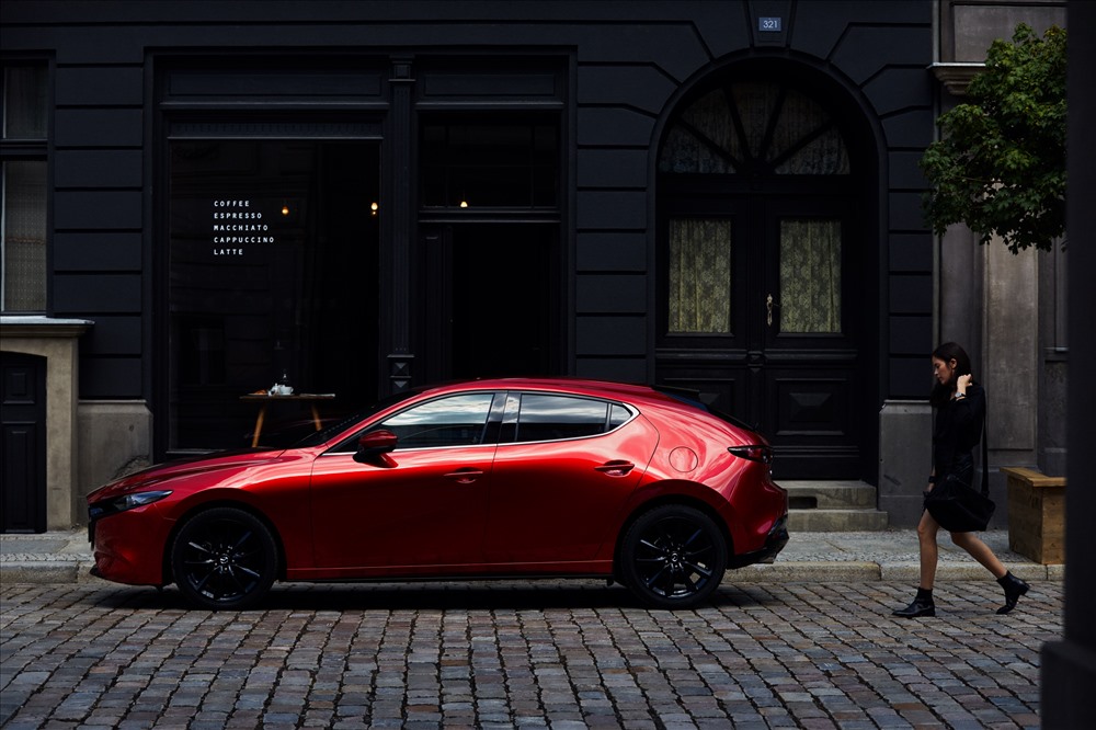 Mazda3 thế hệ mới vừa ra mắt tại Việt Nam.