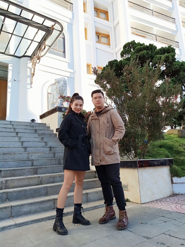 Chị Diễm và con trai. Ảnh: NVCC