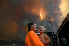 Ảnh ấn tượng tuần: Cháy rừng nghiêm trọng ở Australia