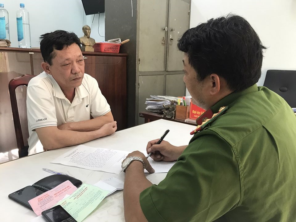 Đối tượng Nghĩa tại trụ sở Công an. Ảnh: Danang.gov