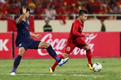 Highlights: 2 bàn thắng bị từ chối, Việt Nam hoà kịch tính Thái Lan