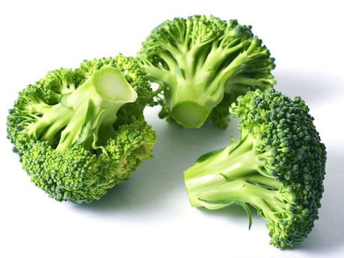 Súp lơ xanh đều chứa rất giàu vitamin A, vitamin c. ảnh: S.T
