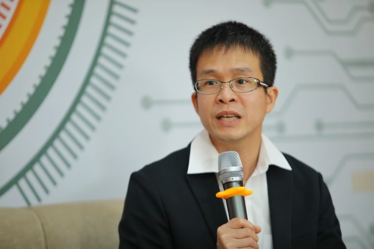 PGS. TS Nguyễn Đức Minh – Phó Viện trưởng Viện Điện tử Viễn thông – Đại học Bách Khoa Hà Nội. Ảnh: Tô Thế