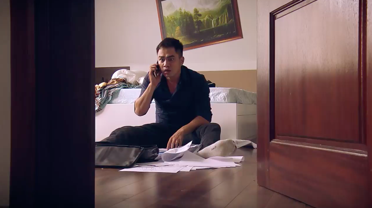 Lê Hoàng hoảng loạn khi bị đẩy vào đường cùng.