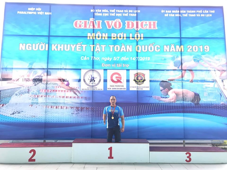 Thành công đến với anh Lợi là sức mạnh của lý trí, niềm tin và sự lỗ lực. Ảnh: NVCC
