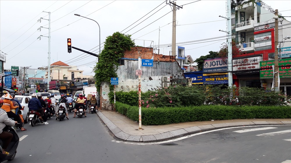 Tình trạng kẹt xe thường xuyên xảy ra tại khu vực này. Ảnh TK.
