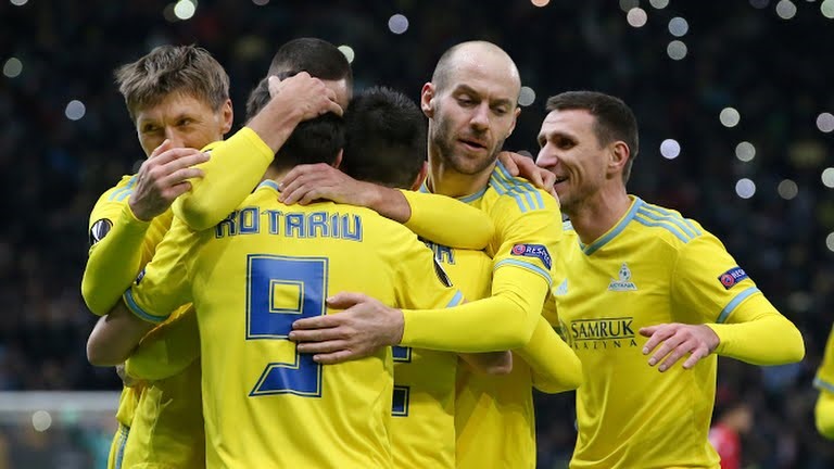 Astana yếu nhưng không dễ bị bắt nạt. Ảnh: Getty.