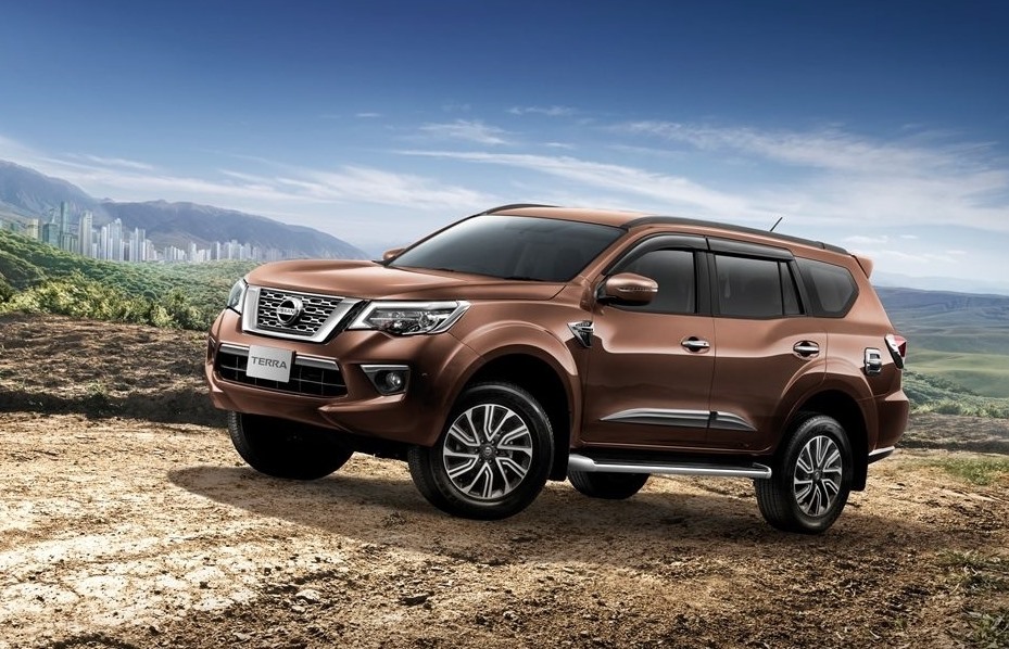 Nissan Terra. nh ST.