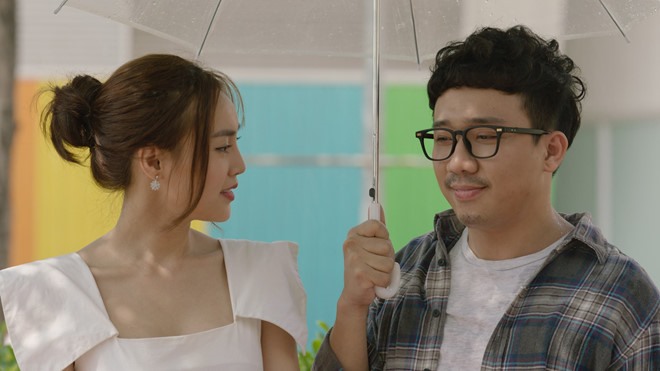 “Cua lại vợ bầu” và “Người bất tử” là 2 trong số 30 phim Việt được công chiếu miễn phí. Ảnh: T.L.