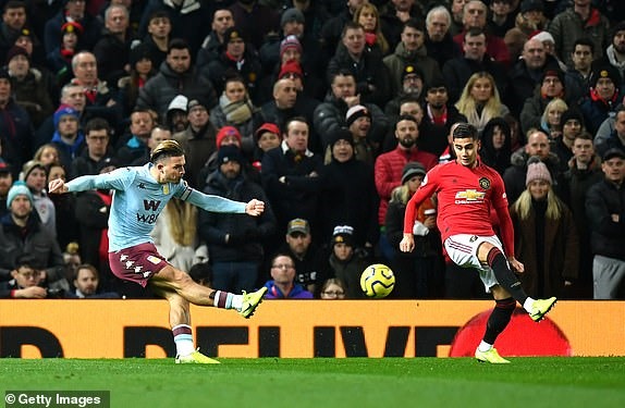 Siêu phẩm của Grealish. Ảnh: Getty.