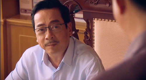 Giám đốc Sở Tài nguyên và môi trường đùn đẩy trách nhiệm cho chủ tịch tỉnh. Ảnh: CMH.