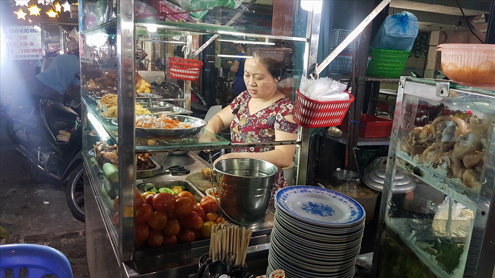 Bài toán giữ chân khách hàng trở nên gian nan đối với nhiều hàng quán.