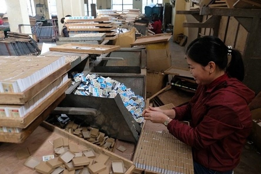 Công ty CP Diêm Thống Nhất vừa công bố sẽ chấm dứt sản xuất đại trà hàng triệu bao diêm mang thương hiệu Thống Nhất. Ảnh: PV