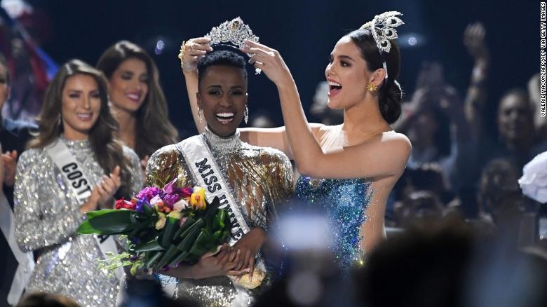 Hoa hậu Hoàn vũ 2019 Tunzi. Ảnh: AFP/Getty Images