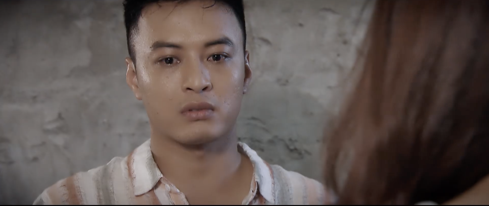 Bảo tiếp tục thổ lộ tình cảm với Khuê.