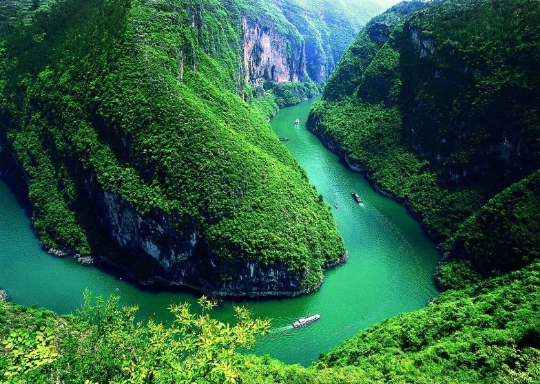 Du thuyền trên sông Dương Tử
