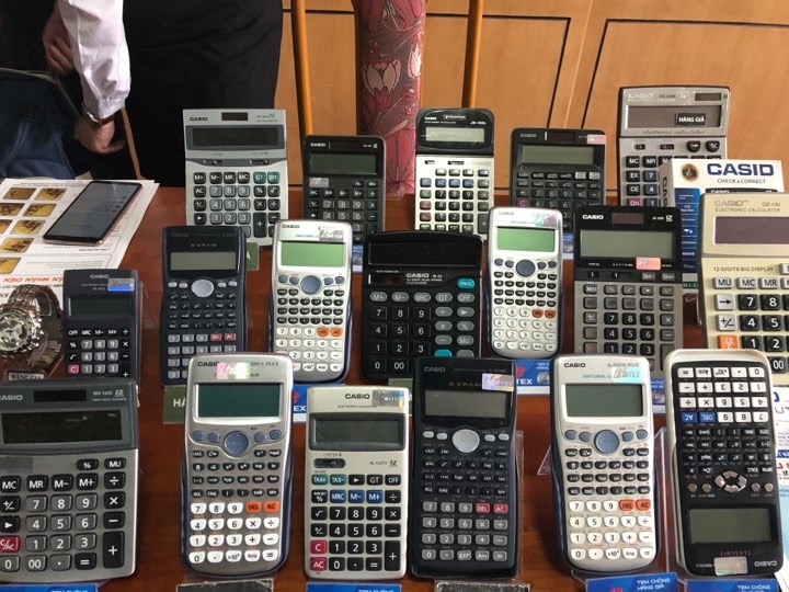 Một số máy tính giả nhãn hiệu CASIO được bán trên các trang thương mại điện tử.