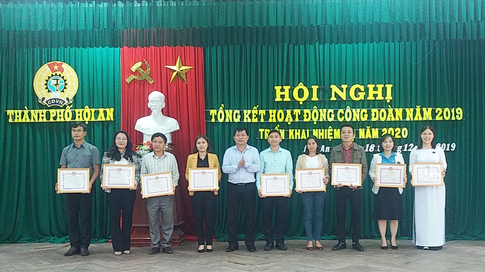 UBND TP Hội An khen thưởng các tập thể đã có thành tích xuất sắc trong hoạt động CĐ năm 2019