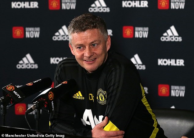 Solskjaer chưa biết thông tin gì. Ảnh: Getty.