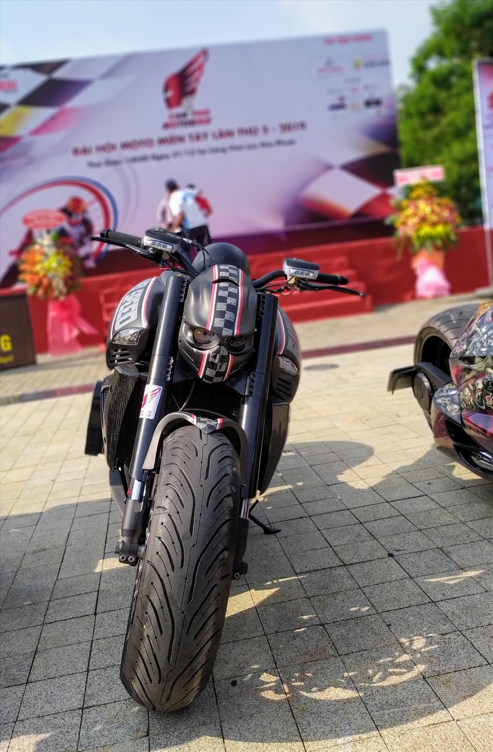 Đại hội Moto miền Tây lần này được tài trợ chính bởi Công ty Lộc Tô Châu cùng các mạnh thường quân
