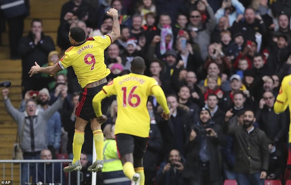 Bàn thắng quan trọng với Deeney sau thời gian dài dưỡng thương. Ảnh: Getty.