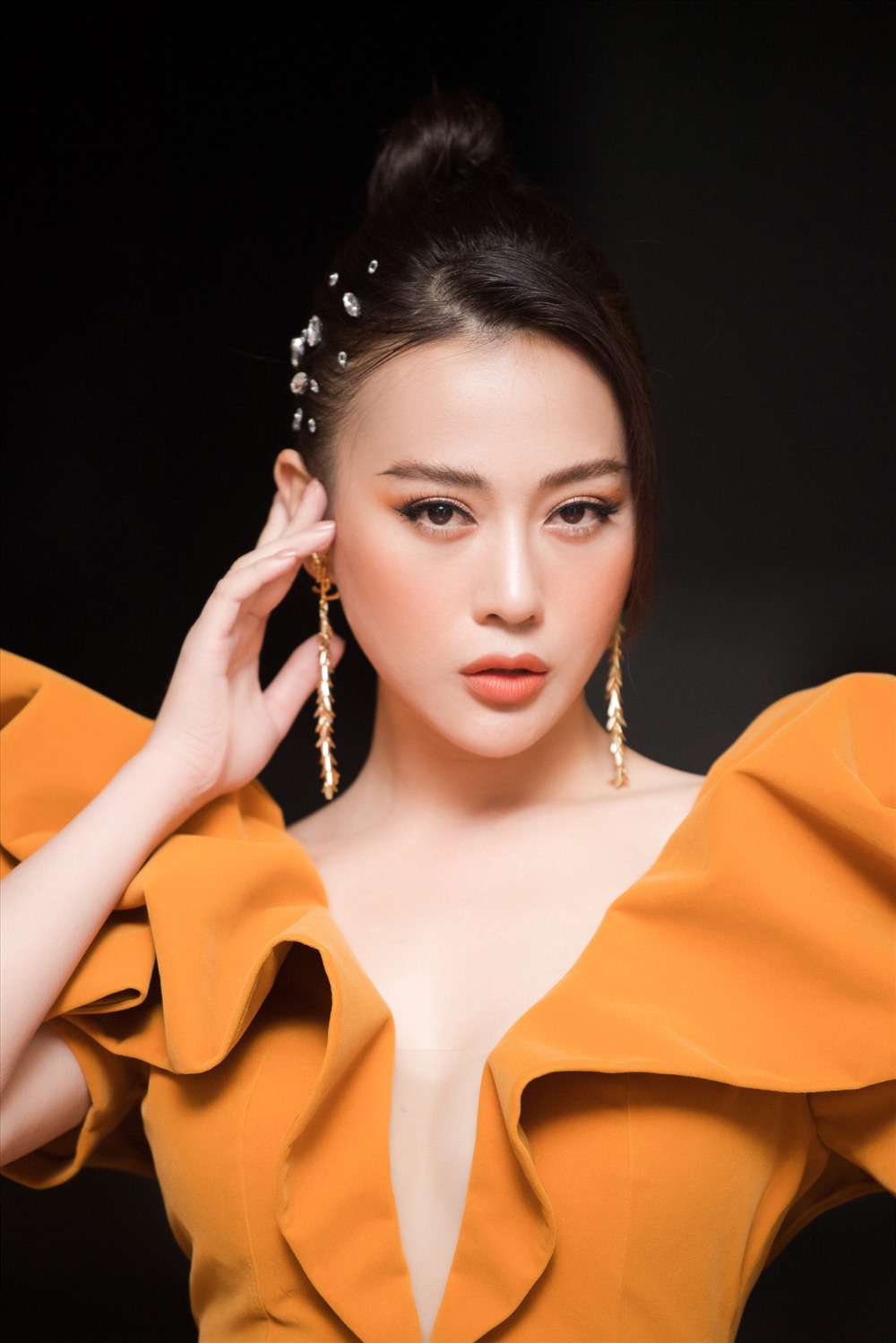 Sau khi được chú ý với vai diễn “Quỳnh búp bê“, Phương Oanh