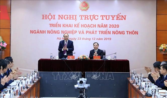 Thủ tướng Nguyễn Xuân Phúc: Không thiếu thịt lợn, cần thiết sẽ nhập khẩu