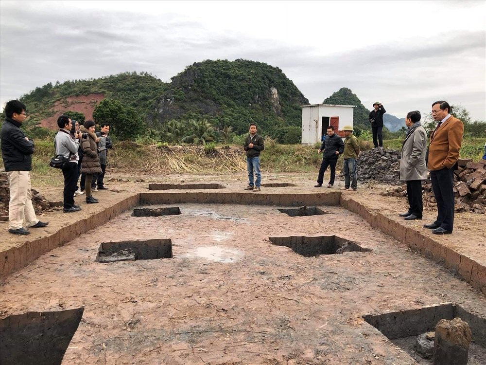 Lúc đầu, nhiều người nghĩ bãi cọc đầm Lải có thể có liên quan đến chiến thắng Bạch Đằng 1288. Ảnh: Tư liệu