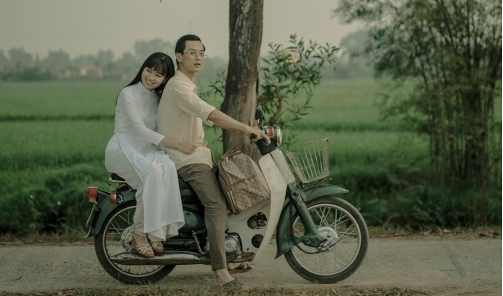 Honda super cub đời 1981. Ảnh ST.