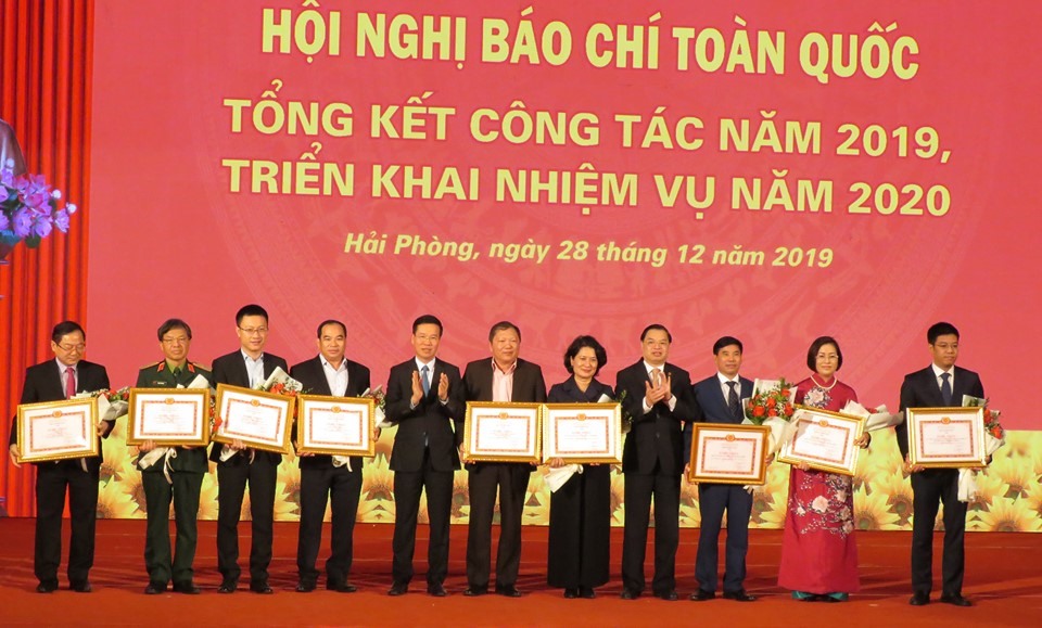 8 tập thể được Ban Tuyên giáo Trung ương tặng bằng khen về thành tích quản lý báo chí năm 2019 - ảnh PV
