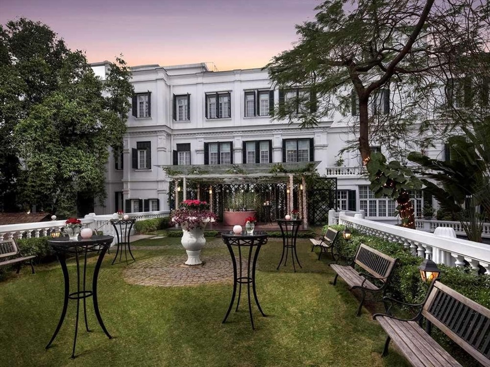 Metropole với lõi cảnh quan thơ mộng chính là cảm hứng để Sunshine Group xây dựng lõi cảnh quan Sunshine Garden.
