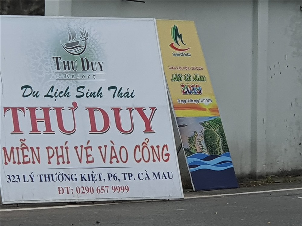Điểm du lịch Thư Duy Cà Mau gắn biển miễn phí vé vào cổng (ảnh Nhật Hồ)