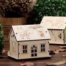 Những chiếc thùng để đặt tiền mừng cưới, đôi khi lại là nơi đong đếm các giá trị. Ảnh: S.T