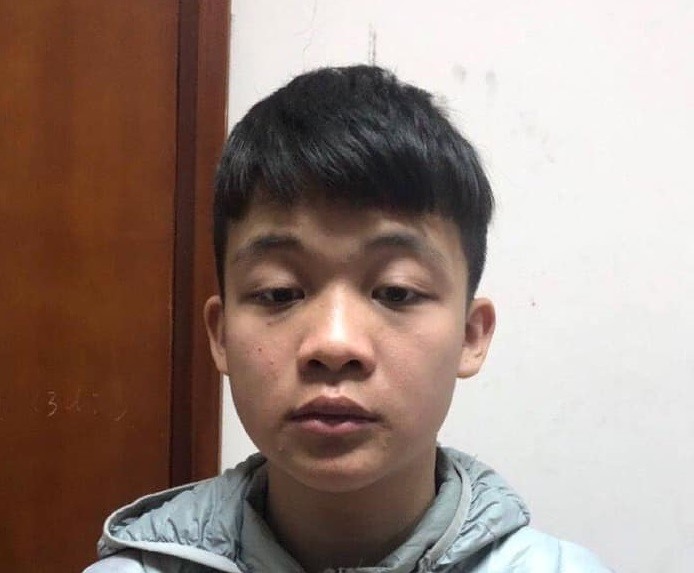 Đối tượng Ngô Tuấn Quang (sinh năm 2003, trú tại Ngọc Lâm, Long Biên) và Đặng Minh Quân (sinh năm 2003, trú tại: Ngọc Lâm, Long Biên). Ảnh: CACC.