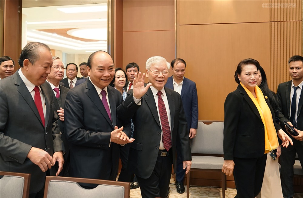 Tổng Bí thư, Chủ tịch nước Nguyễn Phú Trọng, Chủ tịch Quốc hội Nguyễn Thị Kim Ngân, Thường trực Ban Bí thư Trần Quốc Vượng, Chủ tịch Ủy ban Trung ương MTTQ Việt Nam Trần Thanh Mẫn, cùng lãnh đạo nhiều cơ quan Trung ương tham dự hội nghị. Ảnh VGP/Quang Hiếu