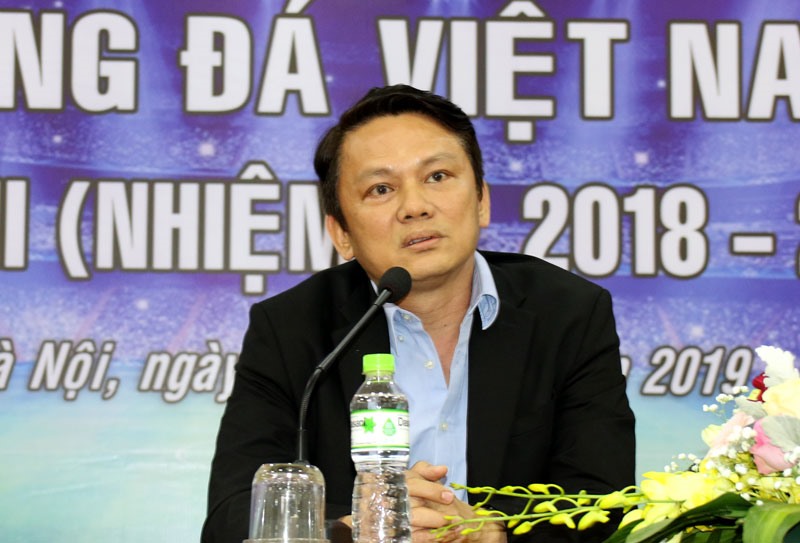 Tổng thư ký AFF Winston Lee tham dự Đại hội thường niên VFF. Ảnh: VFF
